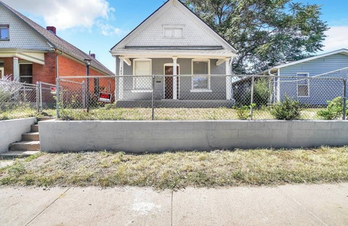 Sunnyside Cottage | Charming 3-bedroom cottage right next to DOWNTOWN DENVER!