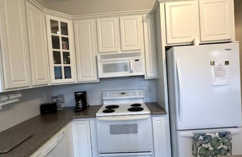 McCain Other | Charming 3-bedroom farmhouse in terrific Durham with AC, WiFi