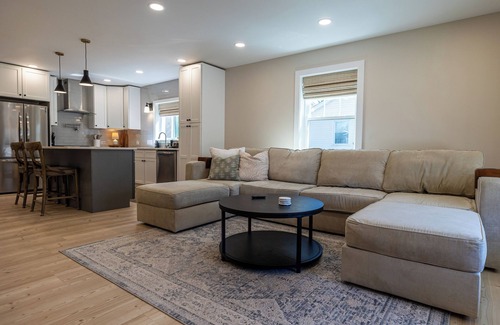 Parker House | Charming 3-bedroom house in wonderful Downtown Greenville Area