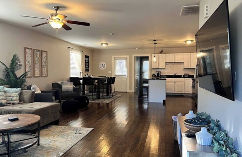 Greenville - Spartanburg House | Charming 3-bedroom house on private lot in Greenville