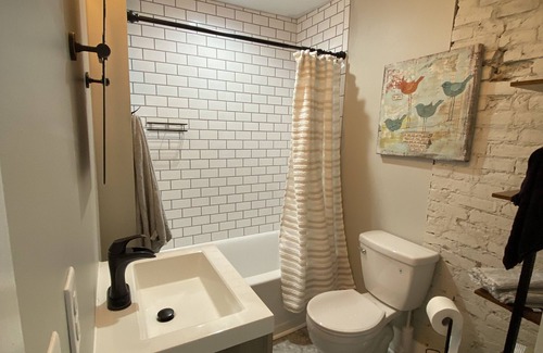 Butchertown House | Charming 3-bedroom house with AC and WiFi in serene Louisville