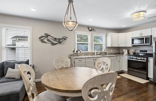Ocean Gate House | Charming 3-bedroom house with AC and WiFi in Ocean Gate. 2 Blocks from the beach