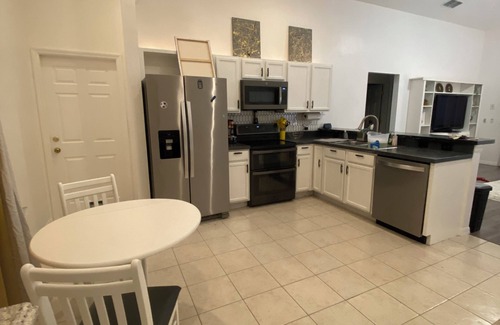 Westbury House | Charming 3-bedroom house with private pool in Davenport, 11 miles from Disney!
