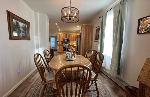 Ironwood House | Charming 3-bedroom home in Ironwood with custom tiled showers. Dog-Friendly.