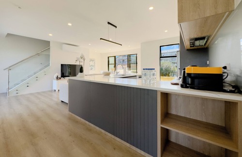 Forrest Hill House | Charming 3-Bedroom House on the North Shore