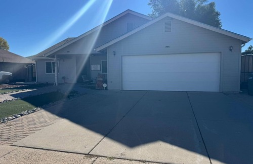 Williams House | Charming 3-bedroom house in Williams, close to downtown with a great backyard.