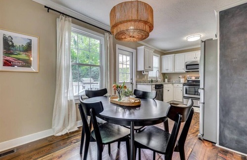 Pendleton King House | Charming 3-bedroom house with WiFi in welcoming Augusta