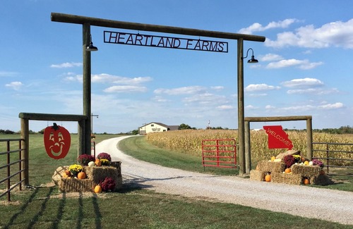 Bourbon House | Charming 3-bedroom house at Heartland Farms in Bourbon,MO