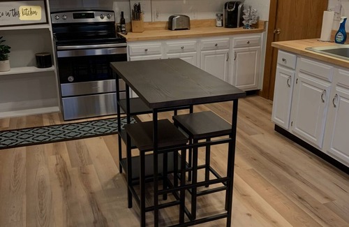 Madison House | Charming 3-bedroom house in lovely downtown Madison.