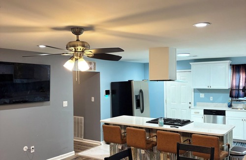 Memphis House | Charming 3-bedroom house with WiFi and AC in the fabulous Memphis.