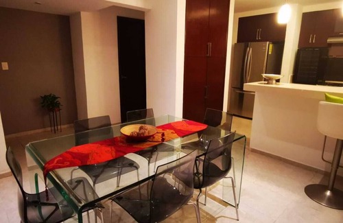 Downtown Cancun House | Charming 3-bedroom house with Private Pool in lovely Cancun