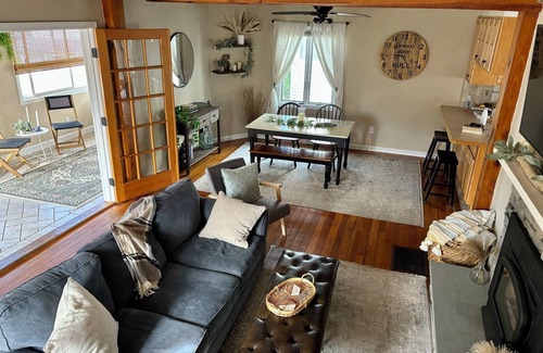 Kenberma House | Charming 3-bedroom house near the beach in Hull