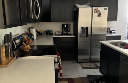 West De Land House | Charming 3-bedroom house with WiFi, AC in peaceful DeLand