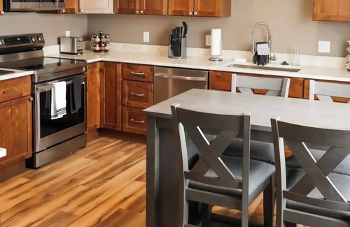 Berkley House | Charming 3-bedroom house with AC and WiFi in wonderful Denver
