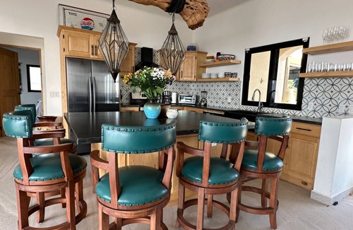 El Pescadero Villa | Charming 3-bedroom villa with AC, incredible ocean views.n