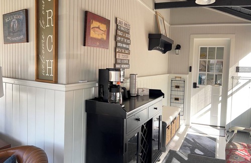 Clayton House | Charming 3-bedroom, newly remodeled house in the heart of Clayton, NY
