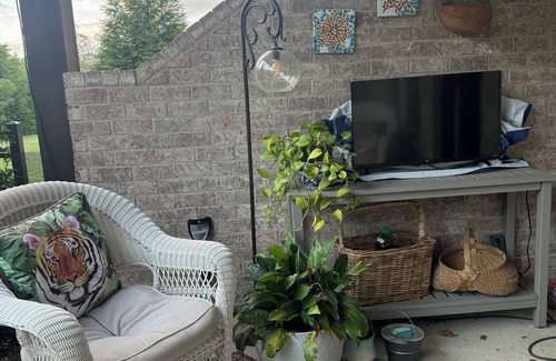 Auburn - Opelika House | Charming 3-bedroom townhome with WiFi and AC in Auburn