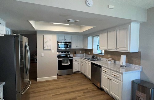 Mill Run House | Charming 3-bedroom, two-story home in Kissimmee
