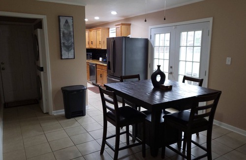 Blytheville House | Charming 3-bedroom house with AC, WiFi in welcoming Blytheville.