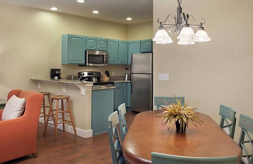 Boyne Falls Resort | Charming 3-bedroom resort with WiFi, fitness room in enchanting Boyne Falls