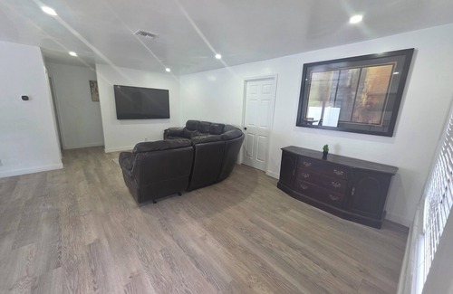 Delray Beach House | Charming 3-bedroom house in lovely Delray Beach with AC