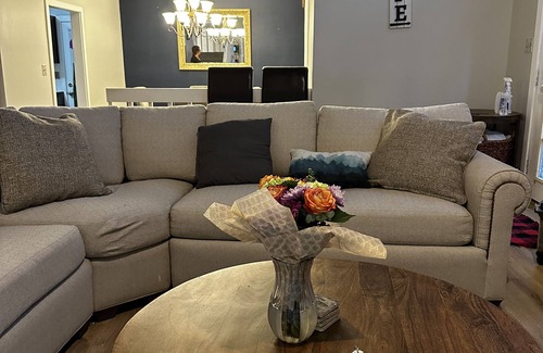 Westover House | Charming 3-bedroom house with WiFi and AC in Fayetteville