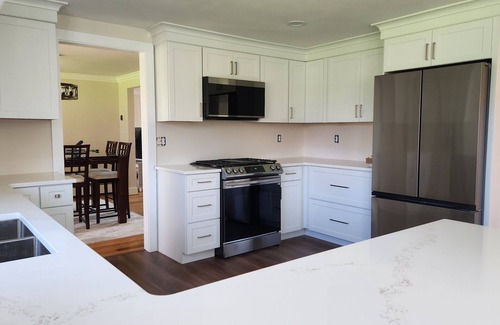 Grand Island House | Charming 3-bedroom ranch with a covered back patio, in peaceful Grand Island
