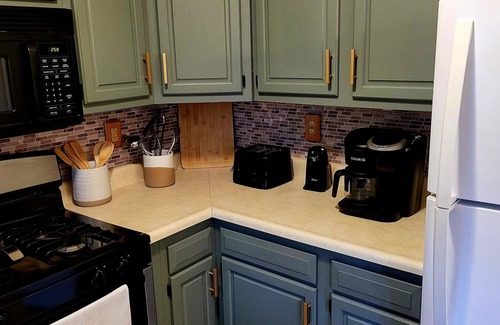 Hammondsport House | Charming 3-bedroom house on Waneta Lake, central to all Finger lakes