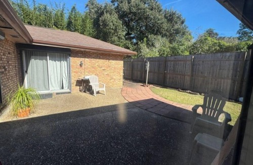 Old Aurora House | Charming 3-bedroom house in fabulous New Orleans with WiFi and AC