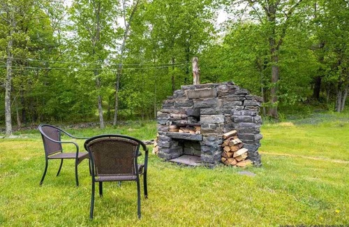 Saugerties House | Charming 3 bedroom, 2 bathroom Catskills cottage