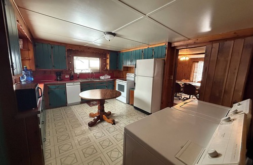 Stephentown Cabin | Charming 3-bedroom Cabin for nature lovers
