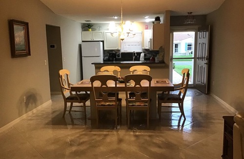 Lynnhaven House | Charming 3-bedroom house with AC and WiFi in The Villages