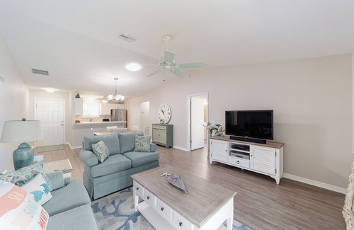 Fruitland Park House | Charming 3-bedroom house with Golfcart and WiFi in The Villages