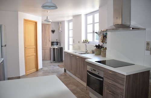 Riviere-sur-Tarn House | Charming 3* riverside gite at the entrance to the Tarn gorges