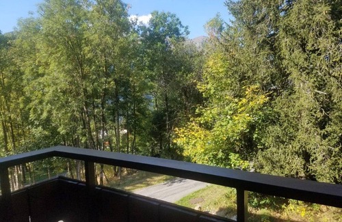 Chatel Apartment | Charming 3-Room Duplex for 6 in Châtel with Balcony, Parking, and Ski Storage