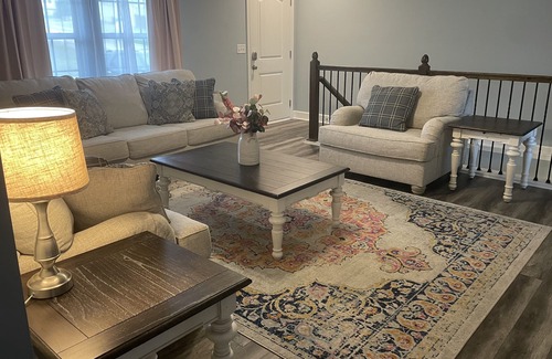 Grandview House | Charming 3bdrm new Build Home in new Neighborhood