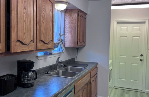 Rio Rancho House | Charming 3bedroom house in Rio Rancho with WiFi, AC, garage and fenced backyard