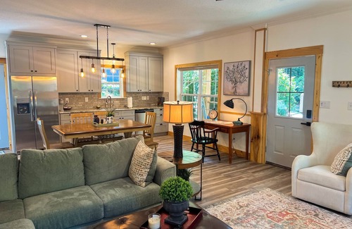 Newland Cottage | Charming 3BR Cottage w/Full Kitchen, Community amenities, Patio, and Gas Grill