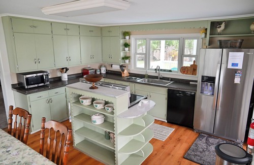Naples Other | Charming 4-bed Farmhouse. Minutes to Bristol Mountain, Finger Lakes, Wineries.
