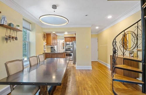 Hoboken Apartment | Charming 4-Bed Urban Oasis Minutes from NYC