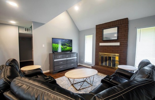 Missouri City House | Charming 4-bedroom house with WiFi and AC in lovely Missouri City