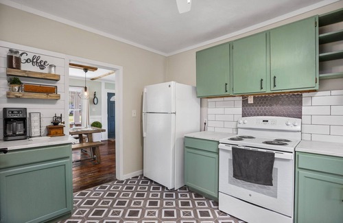 Mountain City Other | Charming 4 bedroom farmhouse with large backyard for entertaining!