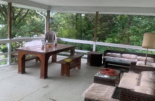 Valois Cottage | Charming 4-bedroom cottage in superb Branchport with WiFi, AC