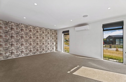 Lower Shotover House | Charming 4-bedroom house in lovely Queenstown with WiFi, AC