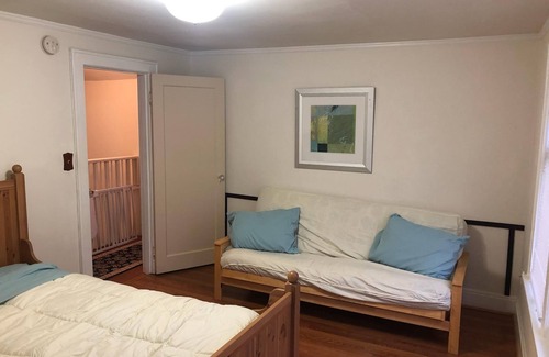 North Queen Anne House | Charming 4 bedroom in Queen Ann
