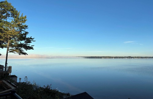 Lake City Cottage | Charming 4-bedroom lakefront cottage in Lake City on beautiful Lake Missaukee