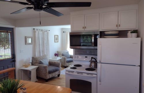 Spokane House | Charming 4-bedroom light and open concept house with in a good area of Spokane