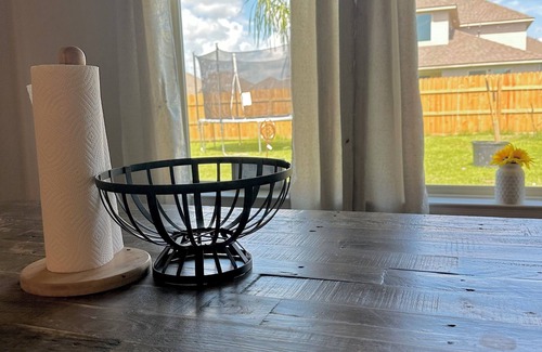 Lake Charles House | Charming 4-bedroom house with WiFi, AC in gorgeous Lake Charles