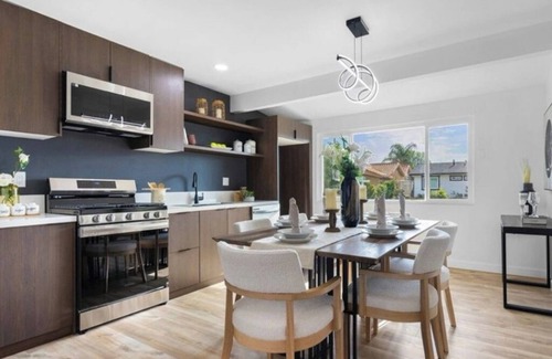 Glendora House | Charming 4-bedrooms villa 2 bathrooms in Glendora.Pet Friendly!
