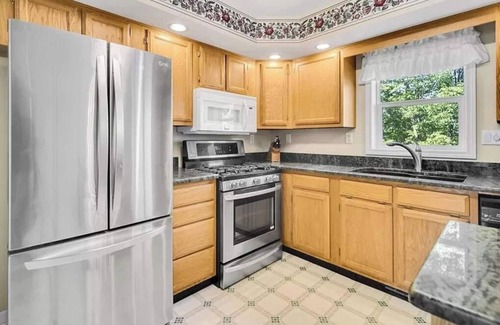 Interlaken House | Charming 4-Season Cayuga Lake House near Sheldrake Point!